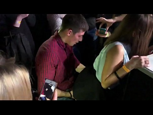 ❤️ Իսկական սեքս ռուսական գիշերային ակումբում. 18-ամյա ռուս աղջիկն անուսի և հեշտոցի մեջ ծծվել է գիշերային ակումբում ️  Սեքս պոռնոյում hy.hentaibar.ru ❤